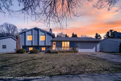 1011 Old Erin Way, Lansing, MI 48917