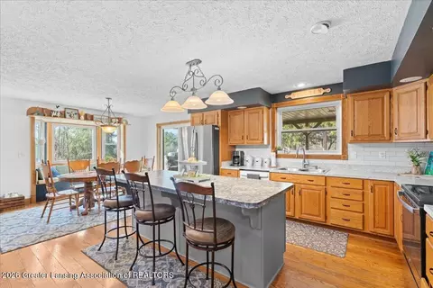 Kitchen - 8348 E Maple Rapids Rd, Elsie, MI 48831 photo 1 of 4