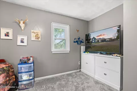 Bedroom - 8348 E Maple Rapids Rd, Elsie, MI 48831 photo 2 of 3