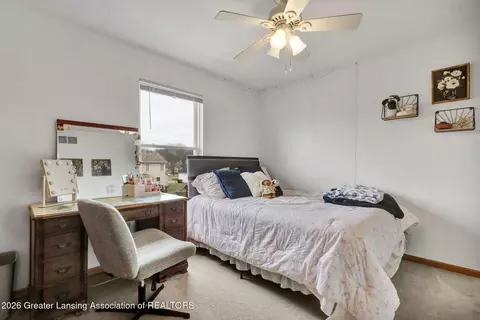 Bedroom - 3522 Ramsgate Dr, Lansing, MI 48906 photo 6 of 9