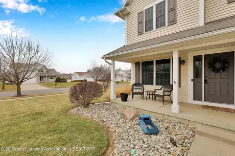 Exterior - 3522 Ramsgate Dr, Lansing, MI 48906 photo 3 of 6