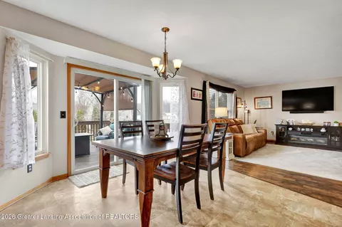 Dining - 3522 Ramsgate Dr, Lansing, MI 48906 photo 2 of 2