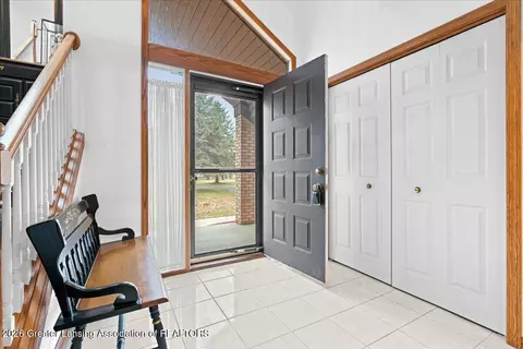 Entry Way - 1840 E Round Lake Rd, Dewitt, MI 48820 photo 1 of 3