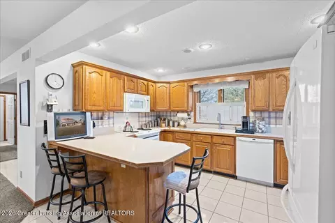 Kitchen - 1840 E Round Lake Rd, Dewitt, MI 48820 photo 1 of 3