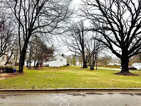 0 Ingham St, Lansing, MI 48911
