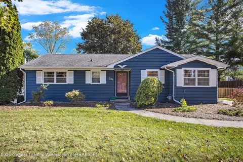 584 Vanderveen Dr, Mason, MI 48854