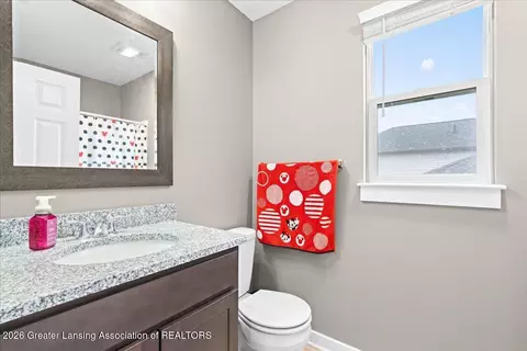 Bath - 806 Starlight Way, Perry, MI 48872 photo 1 of 2