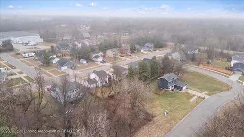 View/Area - 806 Starlight Way, Perry, MI 48872 photo 6 of 10