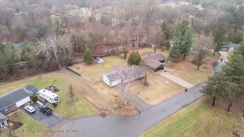 View/Area - 3783 Wisteria Ln, Dewitt, MI 48820 photo 3 of 8