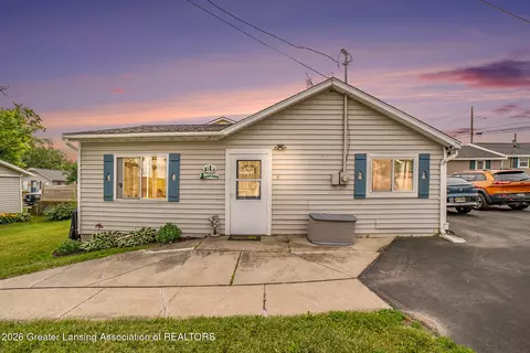 6366 W Houghton Lake Dr #6, Houghton Lake, MI 48629