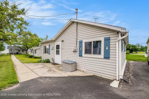 6366 W Houghton Lake Dr #6, Houghton Lake, MI 48629