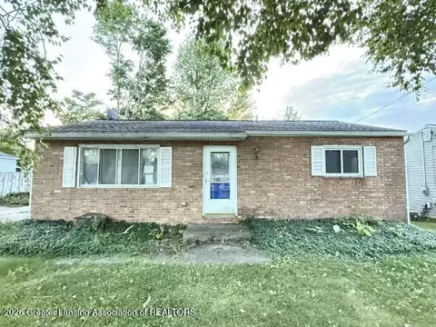 206 Folk St, Potterville, MI 48876
