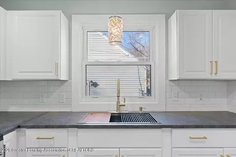 Kitchen - 920 Clyde St, Lansing, MI 48915 photo 1 of 1