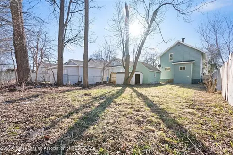 Exterior - 920 Clyde St, Lansing, MI 48915 photo 5 of 5