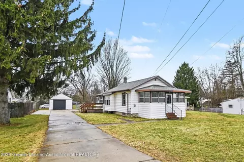 1015 Pearl St, Lansing, MI 48906