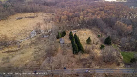 9584 Tasker Rd, Bellevue, MI 49021 photo 7