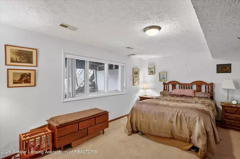 1226 S Geneva Dr, Dewitt, MI 48820 photo 29
