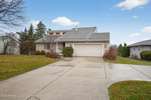1226 S Geneva Dr, Dewitt, MI 48820 photo 4