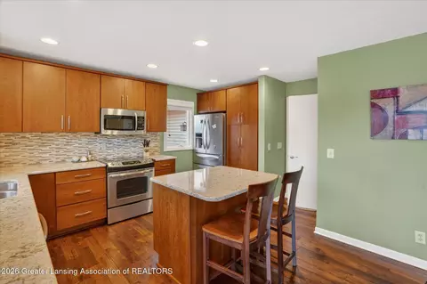 1226 S Geneva Dr, Dewitt, MI 48820 photo 15