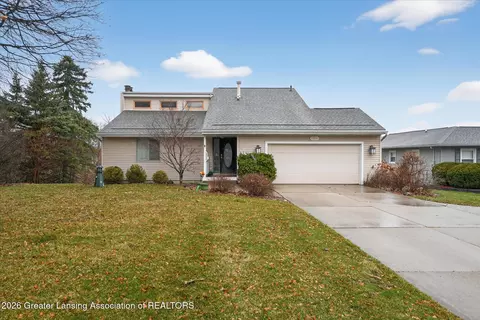 1226 S Geneva Dr, Dewitt, MI 48820 photo 3