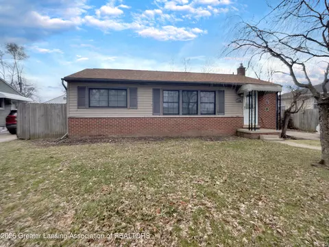 1350 Hawthorne Ave, Ypsilanti, MI 48198