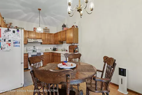 Dining - 1111 Sunview Dr, Saint Johns, MI 48879 photo 1 of 1