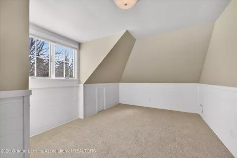 Bedroom - 2 Locust Ln, Lansing, MI 48911 photo 8 of 11