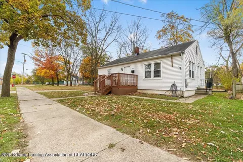815 Woodbine Ave, Lansing, MI 48910