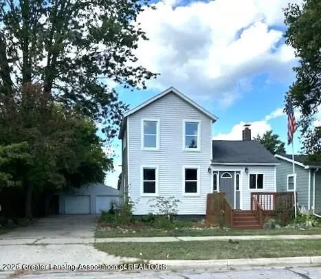 606 W Gibbs St, Saint Johns, MI 48879