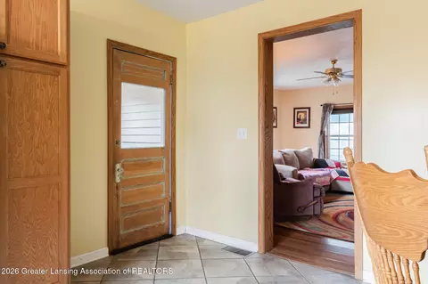 Entry Way - 116 E First St, Charlotte, MI 48813 photo 3 of 4