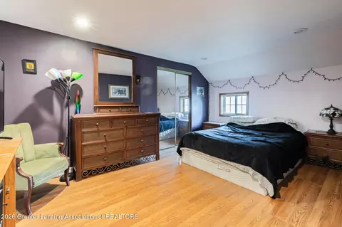Bedroom - 116 E First St, Charlotte, MI 48813 photo 3 of 4