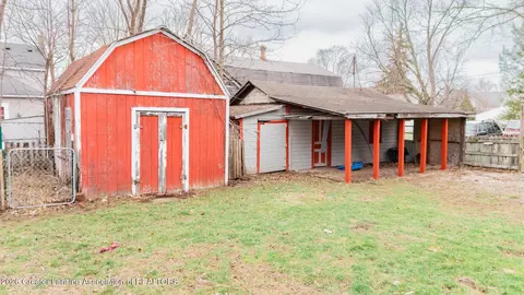 Exterior - 116 E First St, Charlotte, MI 48813 photo 2 of 5