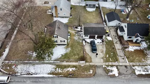 View/Area - 2201 N Aurelius Rd, Holt, MI 48842 photo 2 of 4