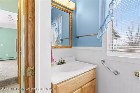 Bath - 14174 Myers Rd, Dewitt, MI 48820 photo 2 of 6
