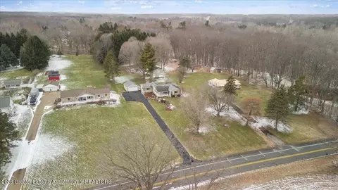 View/Area - 14174 Myers Rd, Dewitt, MI 48820 photo 2 of 5