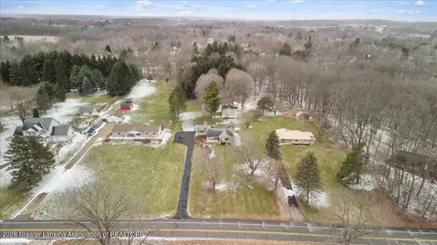 View/Area - 14174 Myers Rd, Dewitt, MI 48820 photo 5 of 5