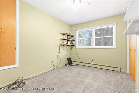 Bedroom - 14174 Myers Rd, Dewitt, MI 48820 photo 3 of 5