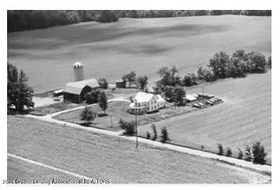 12468 22 Mile Rd, Trufant, MI 49347