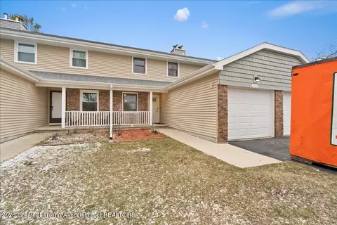5475 Maple Ridge Rd, Haslett, MI 48840