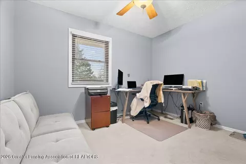 Bedroom - 5475 Maple Ridge Rd, Haslett, MI 48840 photo 2 of 4