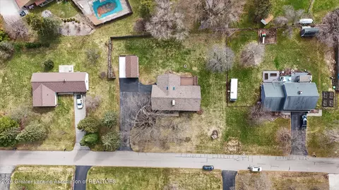 View/Area - 13780 Hamersley Dr, Bath, MI 48808 photo 8 of 11