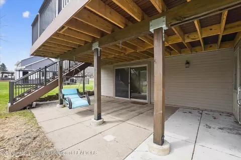 Exterior - 13780 Hamersley Dr, Bath, MI 48808 photo 9 of 20