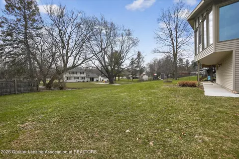 Exterior - 13780 Hamersley Dr, Bath, MI 48808 photo 18 of 20