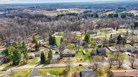 View/Area - 13780 Hamersley Dr, Bath, MI 48808 photo 6 of 11