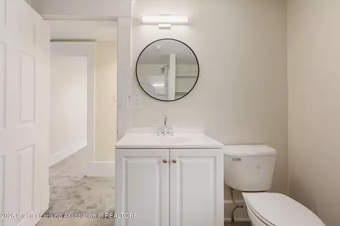 Bath - 1027 Britten Ave, Lansing, MI 48910 photo 3 of 3