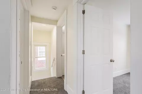 Entry Way - 1027 Britten Ave, Lansing, MI 48910 photo 9 of 9