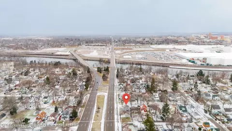View/Area - 1027 Britten Ave, Lansing, MI 48910 photo 1 of 4