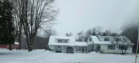 8655 W Herbison Rd, Eagle, MI 48822
