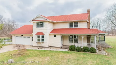 1443 Brookfield Rd, Charlotte, MI 48813
