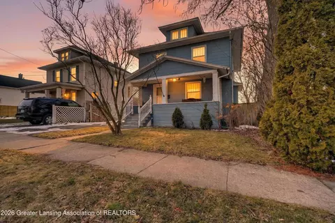 827 Cleveland St, Lansing, MI 48906
